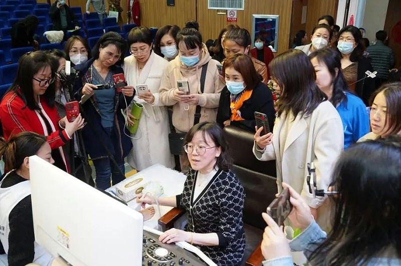 吉林大学第一医院孙莹医生