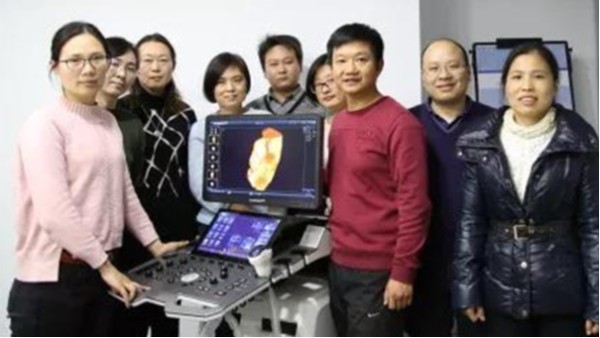 飞依诺超声培训计划|怎样把宝宝的“0岁写真”拍得又暖又萌？