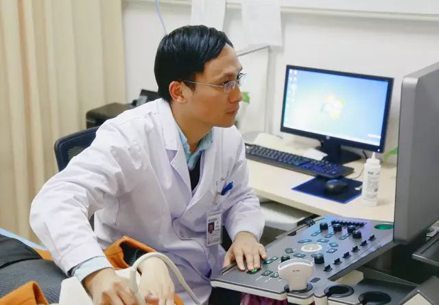 顾主任 为小编扫查中